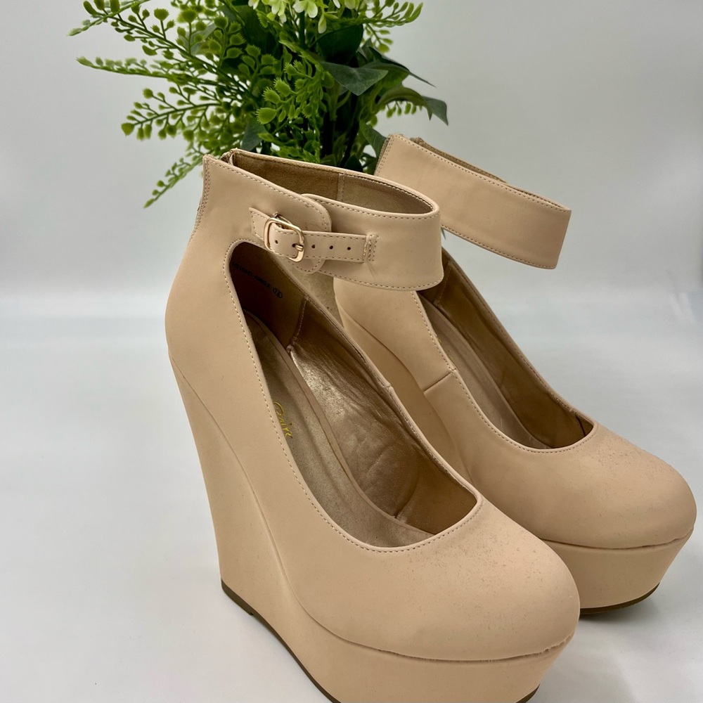 Elegant Beige Wedge Heels